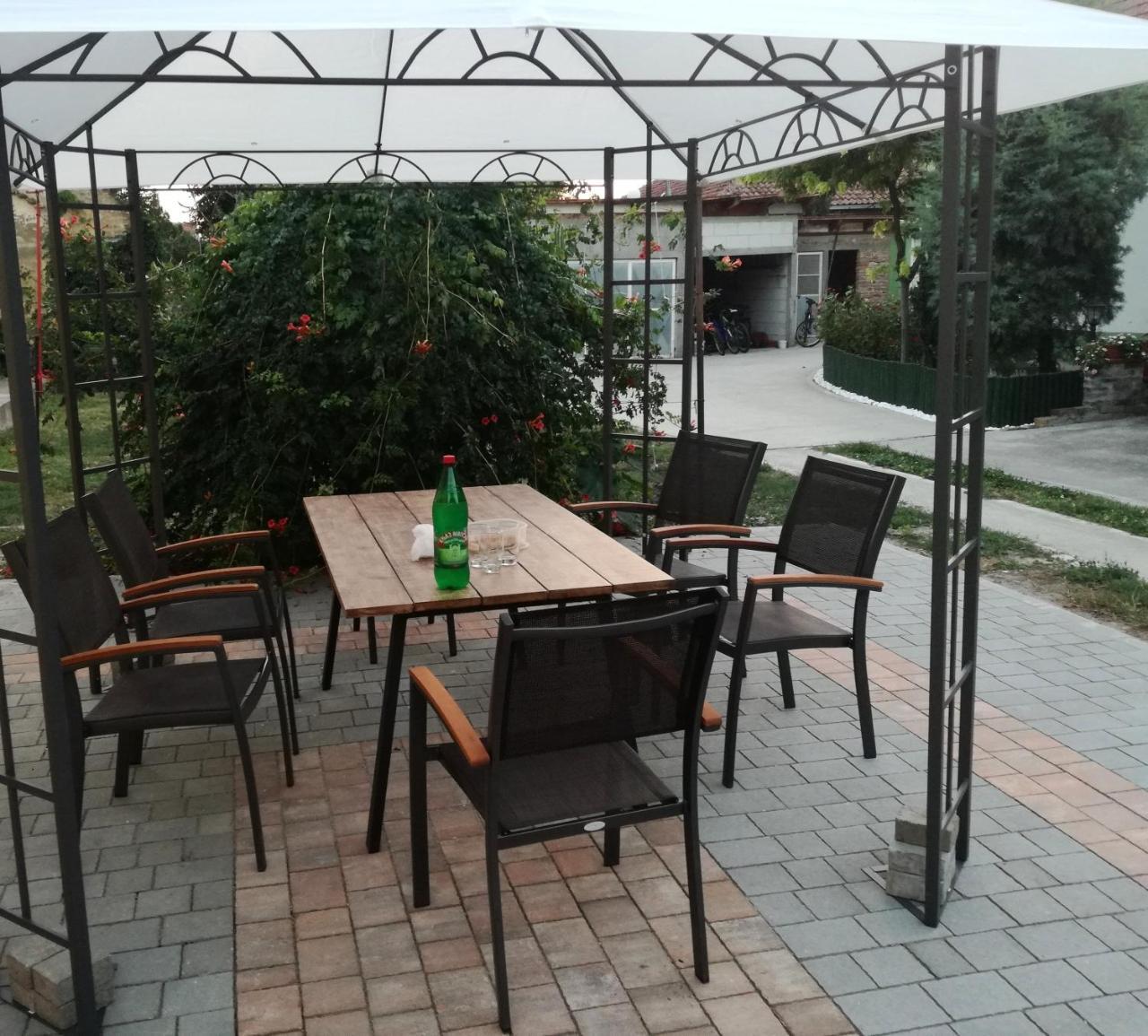 Apartmani Maja زرنيانين المظهر الخارجي الصورة